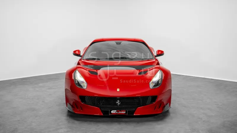 2016 فيراري اف 12 تي دي اف