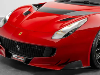 2016 فيراري اف 12 تي دي اف