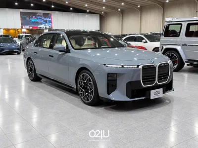 2027 بي ام دبليو الفئة السابعة 735أي