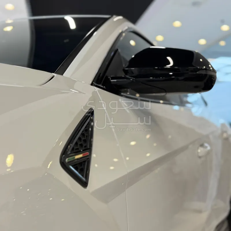 2024 لمبرجيني اوروس اس