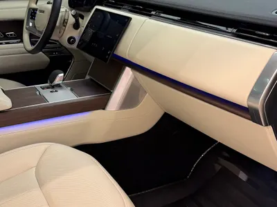 2025 لاند روفر رينج روفر فوج اس اي