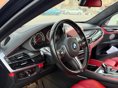 2015 بي ام دبليو الفئة اكس 6 إم