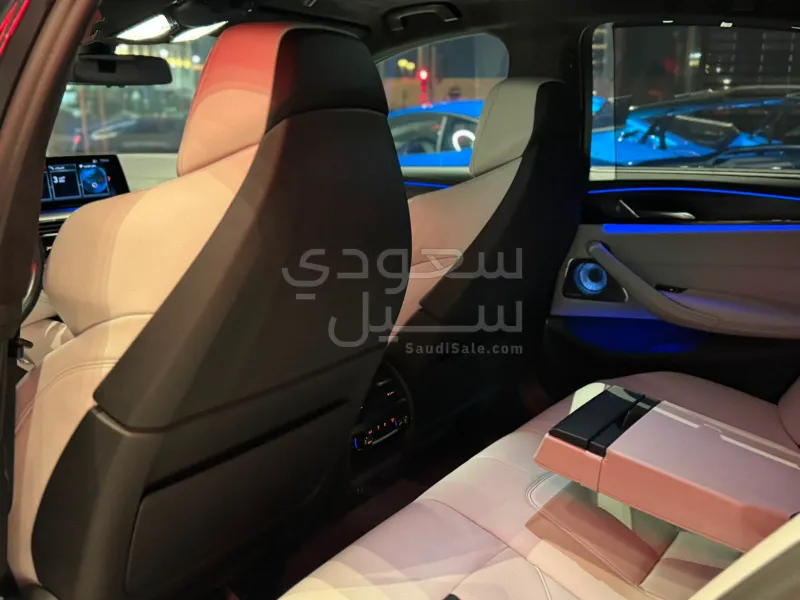 2019 بي ام دبليو الفئة ام إم 5