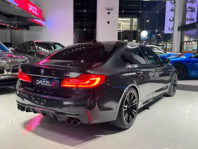 2019 بي ام دبليو الفئة ام إم 5