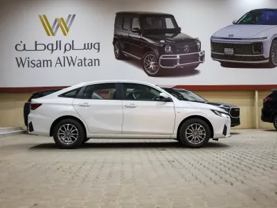2026 تويوتا ياريس واي