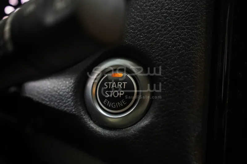 2025 نيسان اكستيرا اس اي