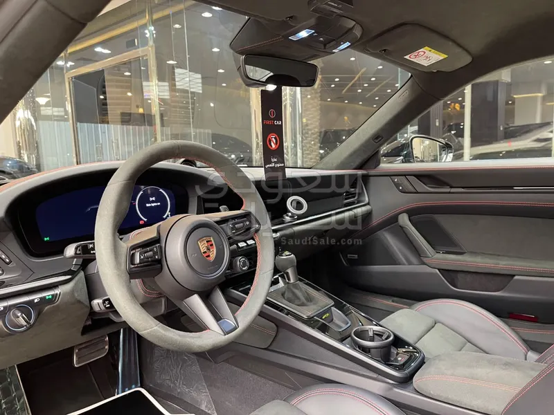 2025 بورش 911 جي تي 3