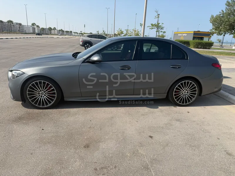 2024 مرسيدس - بنز سي 200