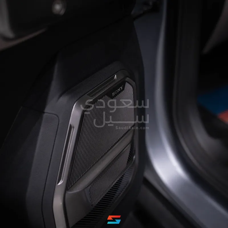2027 جيتور تي 2 لاكجري