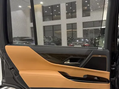 2024 لكزس إل إكس 600 BB