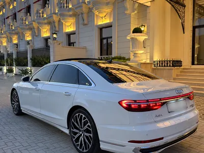 2023 اودي اي 8 50 تي إي اف اي