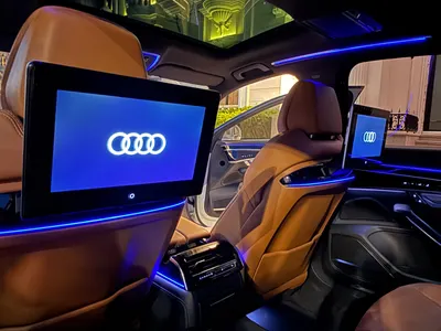 2023 اودي اي 8 50 تي إي اف اي
