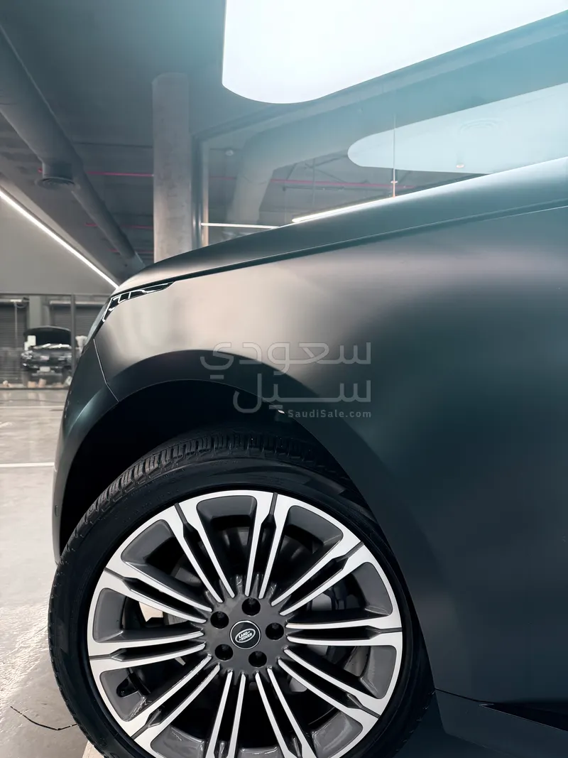 2024 لاند روفر رينج روفر اتش اس اي