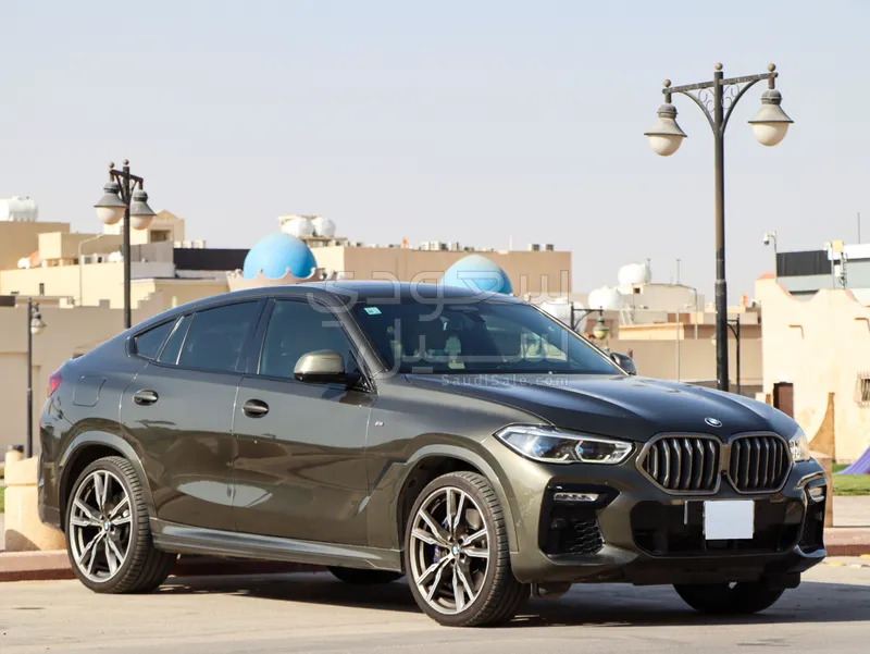2020 بي ام دبليو الفئة اكس 6 إم