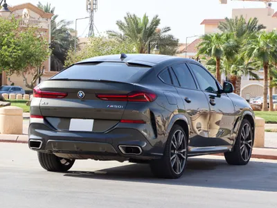 2020 بي ام دبليو الفئة اكس 6 إم