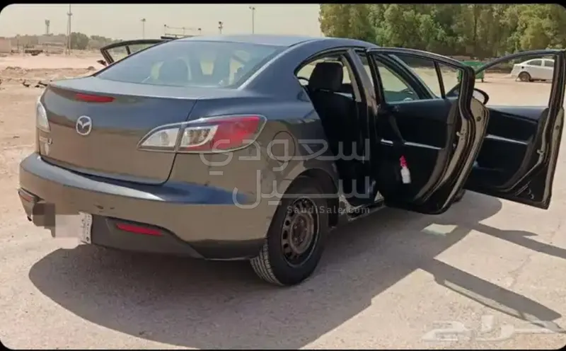 2011 مازدا مازدا 3