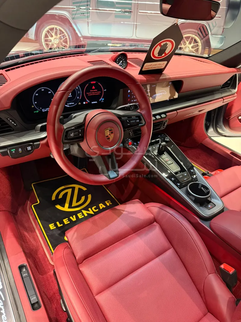 2026 بورش 911 كاريرا