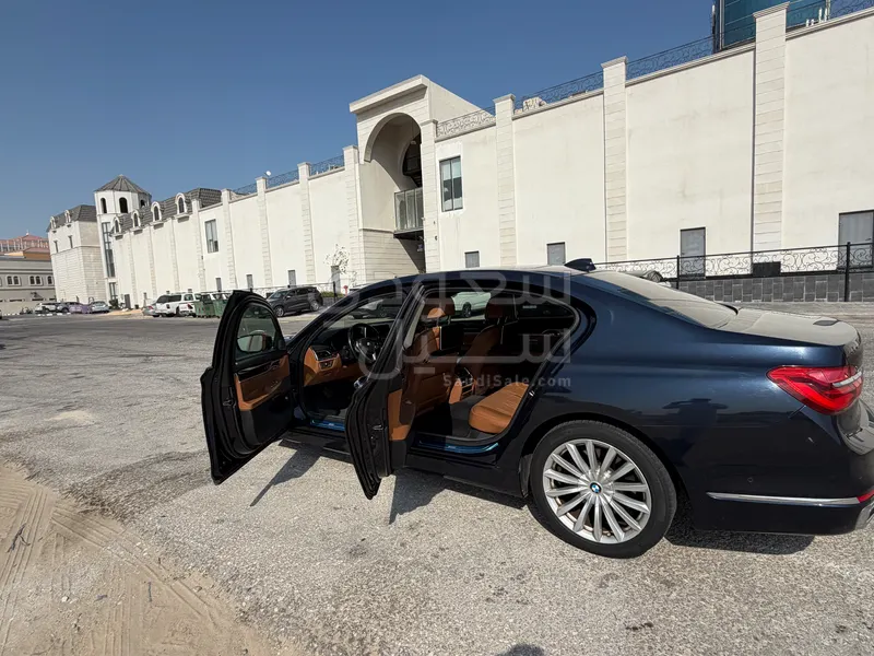 2016 بي ام دبليو الفئة السابعة 740 إل أي