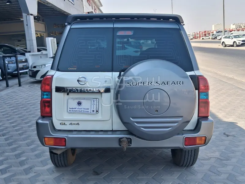 2008 نيسان باترول سوبر سفاري