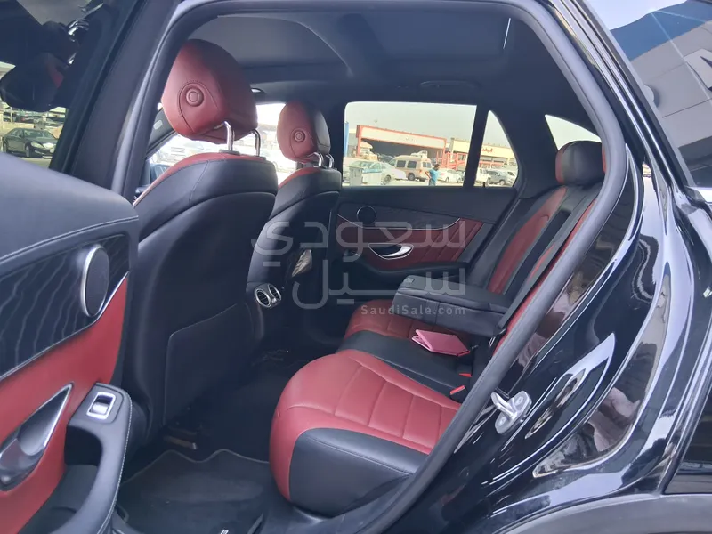2021 مرسيدس - بنز جي إل سي 200