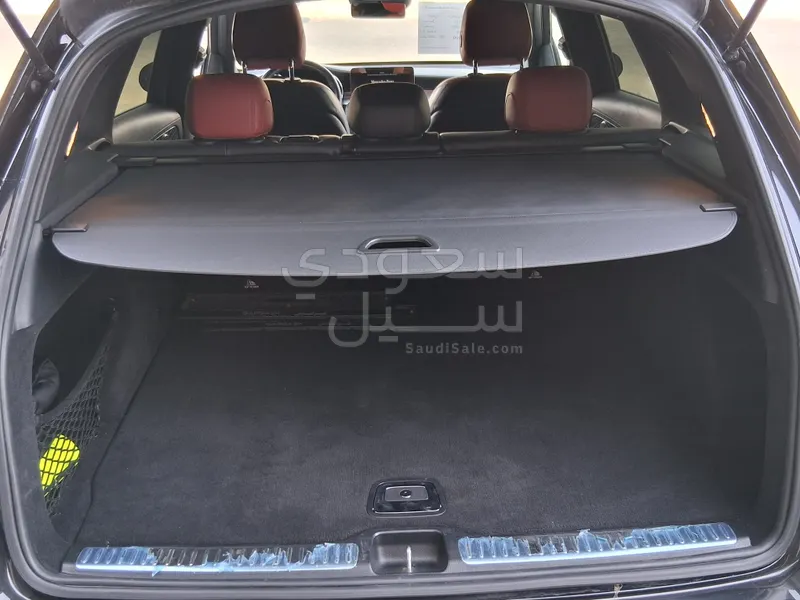 2021 مرسيدس - بنز جي إل سي 200