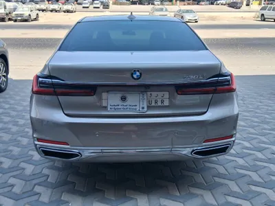 2020 بي ام دبليو الفئة السابعة 730 إل أي