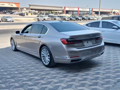 2020 بي ام دبليو الفئة السابعة 730 إل أي