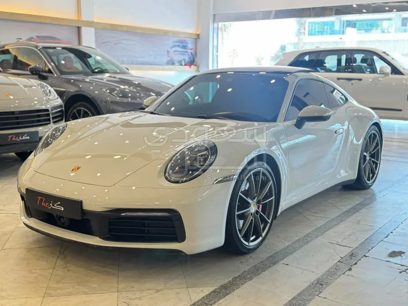 2022 بورش 911 كاريرا 4 اس