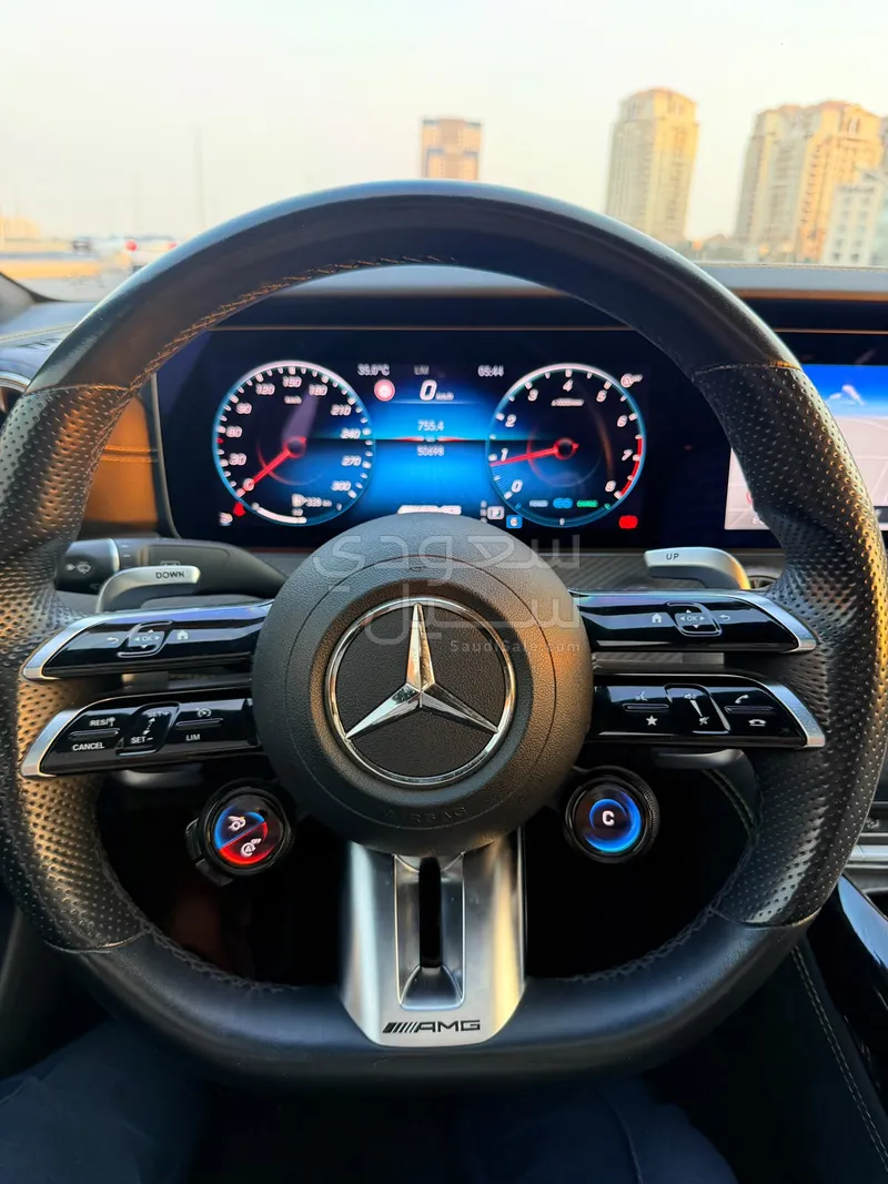 2022 مرسيدس - بنز جي تي 43 أي إم جي