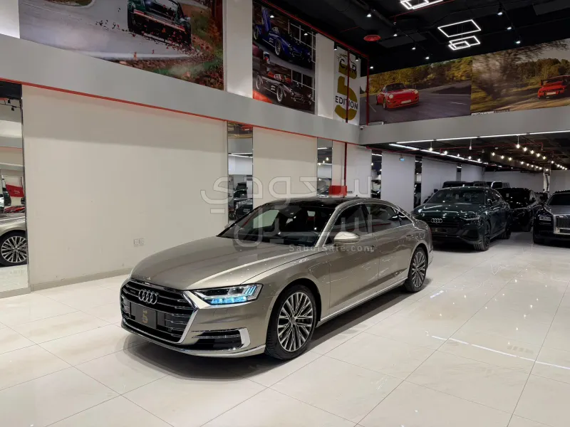 2020 اودي اي 8 ال