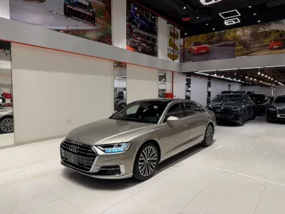 2020 اودي اي 8 ال