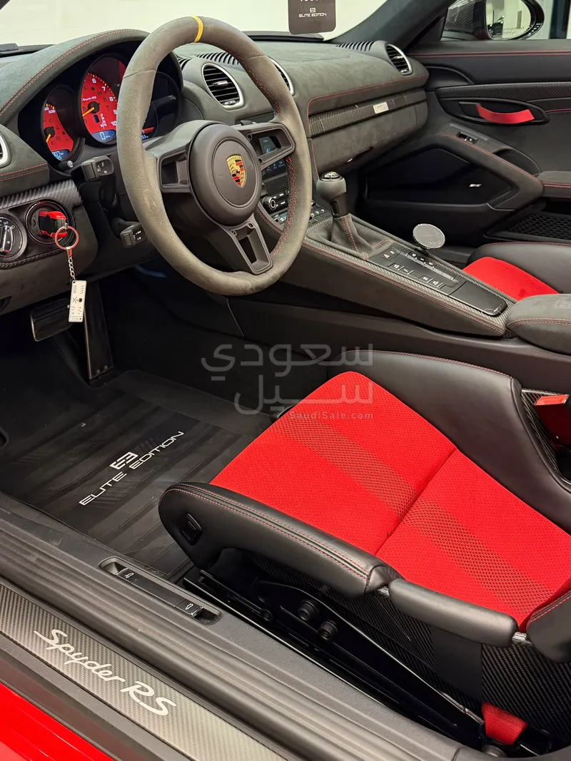 2025 بورش 718 سبايدر ار اس