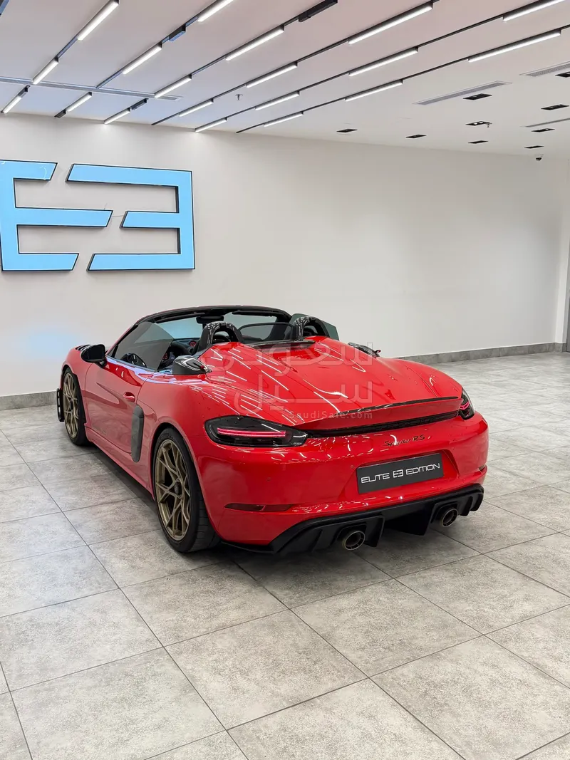 2025 بورش 718 سبايدر ار اس