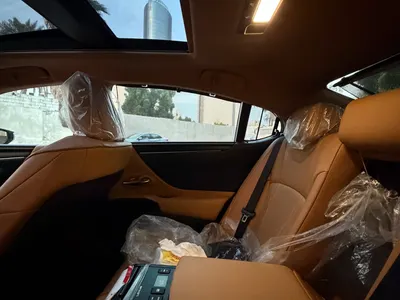 2023 لكزس آي إس 350