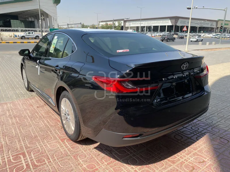 2026 تويوتا كامري ال اي