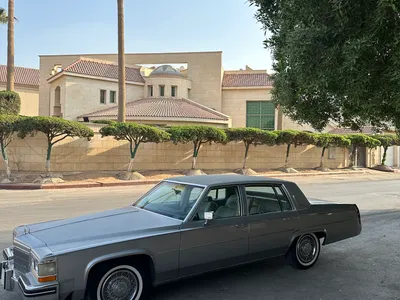 1984 كاديلاك ديفيل