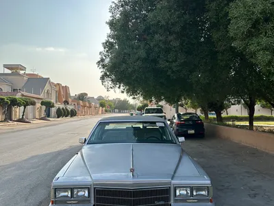 1984 كاديلاك ديفيل