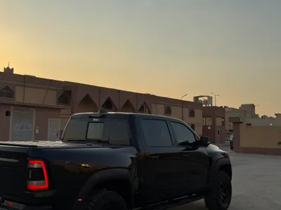 2022 دودج رام تي ار اكس