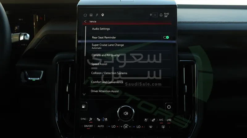 2025 جي ام سي يوكون اي تي 4