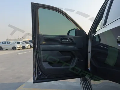 2025 جي ام سي يوكون اي تي 4