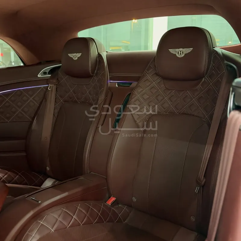 2019 بنتلي كونتيننتل جي تي الاصدار الاول