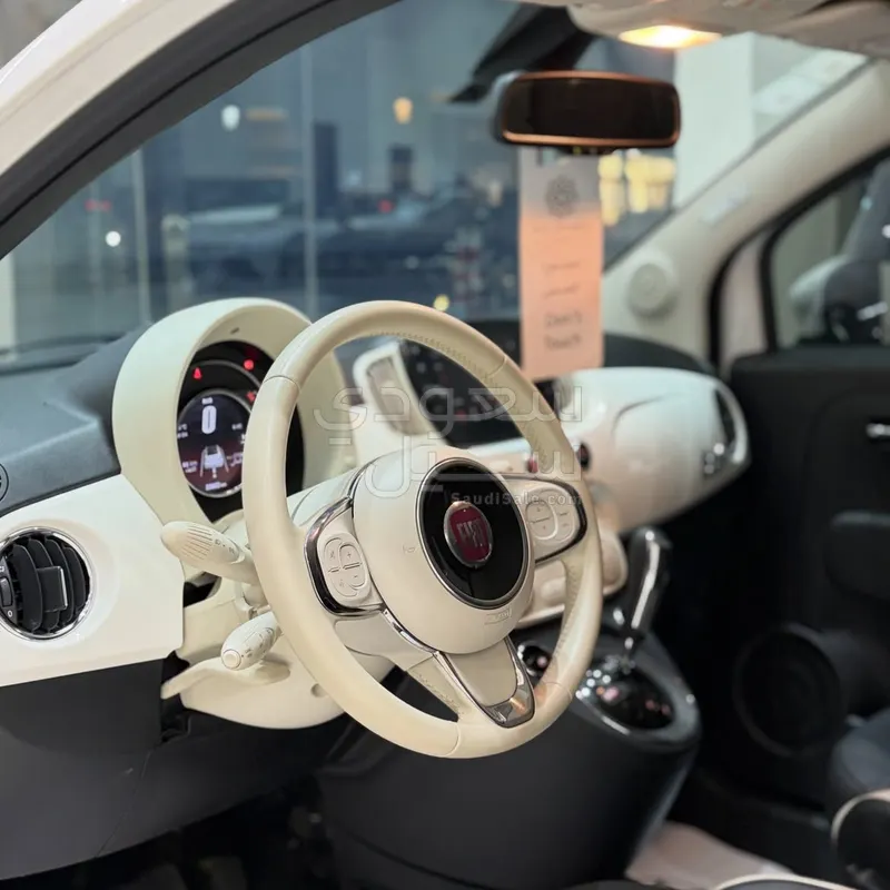 2021 فيات 500