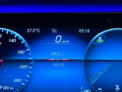 2021 مرسيدس - بنز إي 200