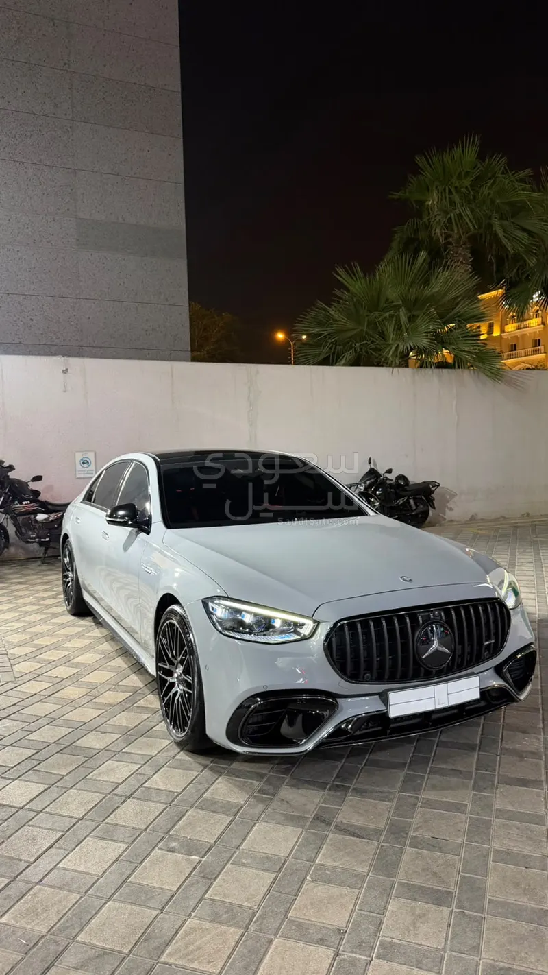 2023 مرسيدس - بنز إس 63 أي إم جي