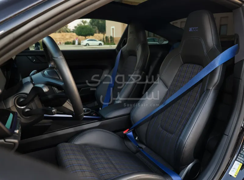 2025 بورش 911 كاريرا تي