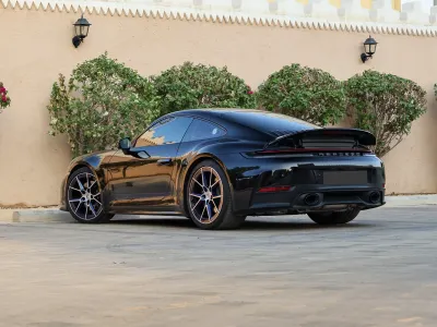 2025 بورش 911 كاريرا تي