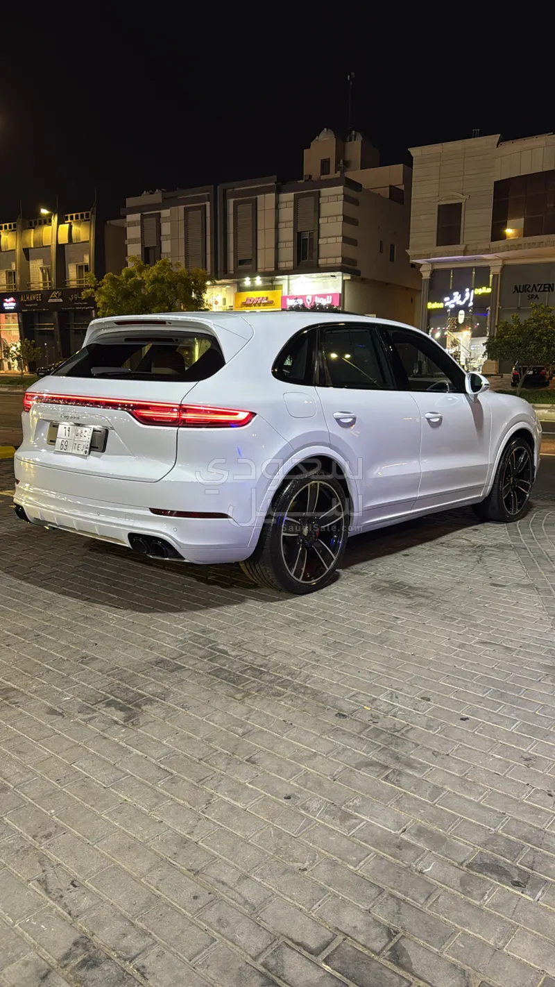 2018 بورش كايين