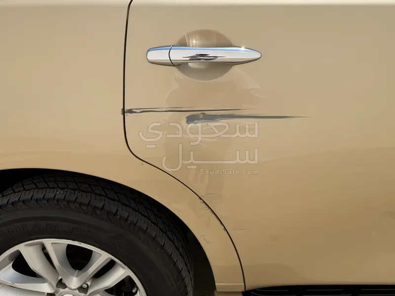2010 نيسان باترول ال اي