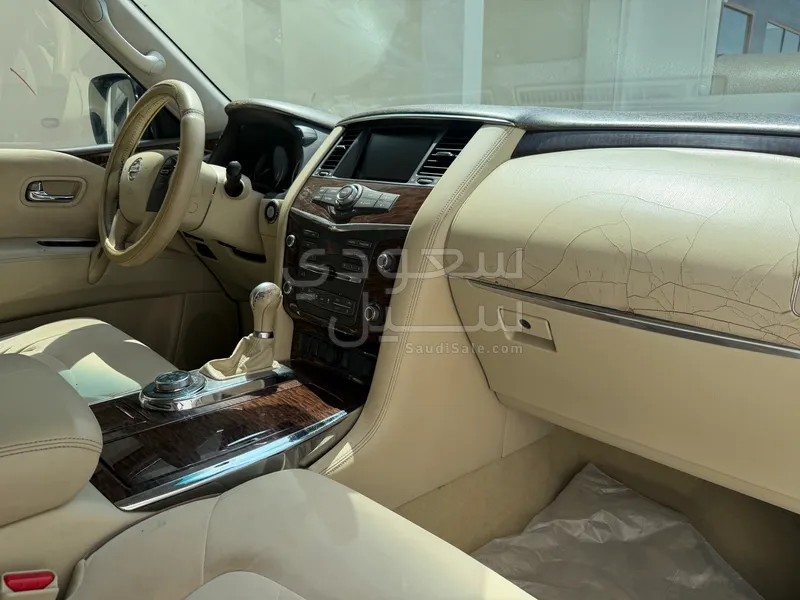2010 نيسان باترول ال اي
