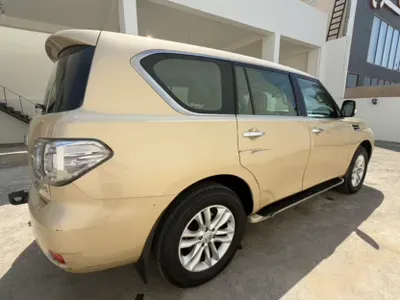 2010 نيسان باترول ال اي
